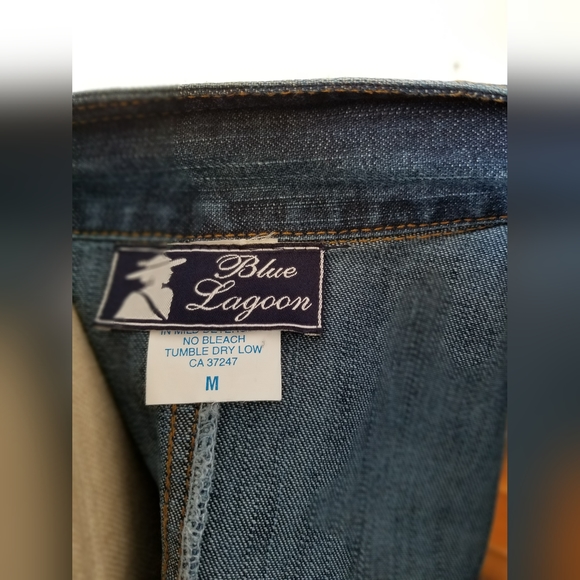 Denim - Picture 4 of 4